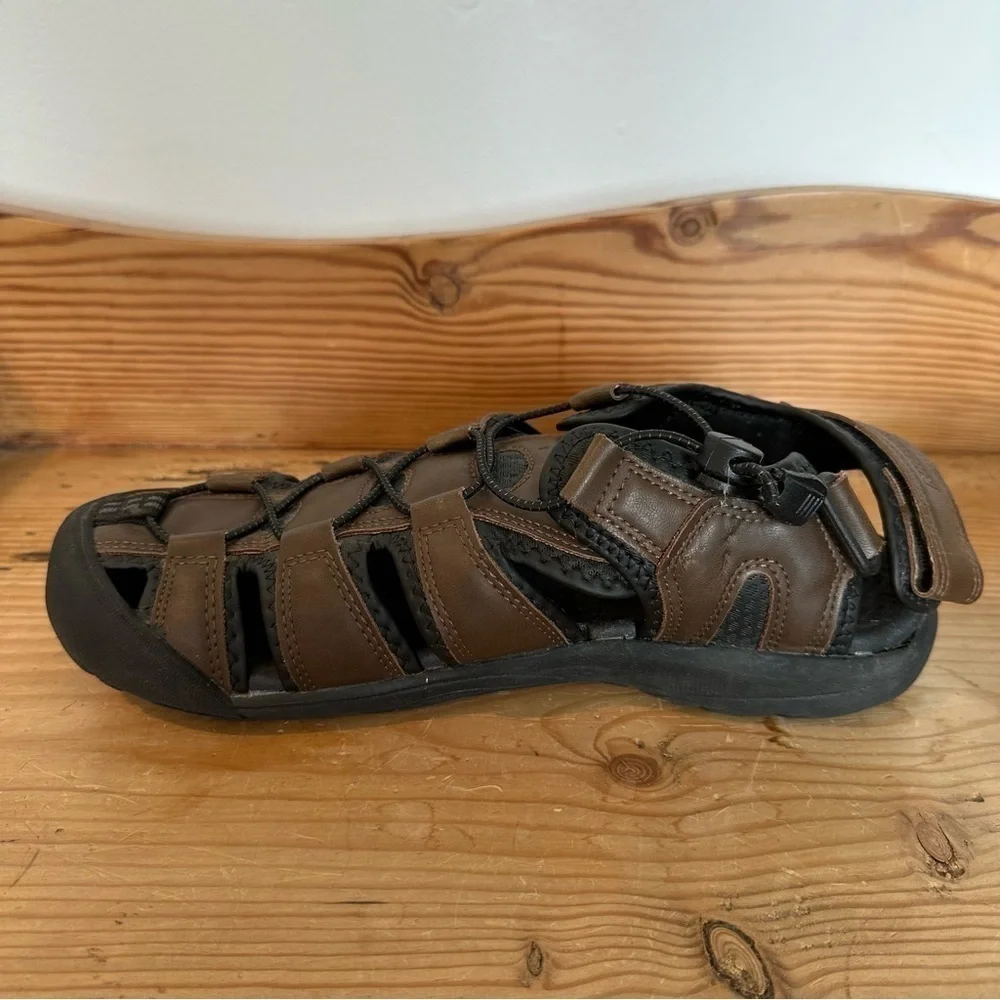 Khombu men’s fishermen sandals